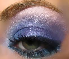 blue eye shadow